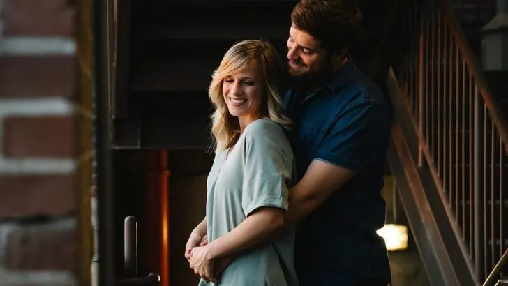 How to Attract, Seduce, and Win a Leo Man