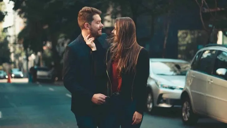 Libra Man in Love Clear Signs How to Tell
