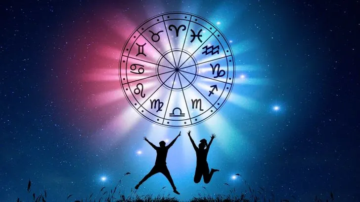Zodiac Wheel with Friends Jumping